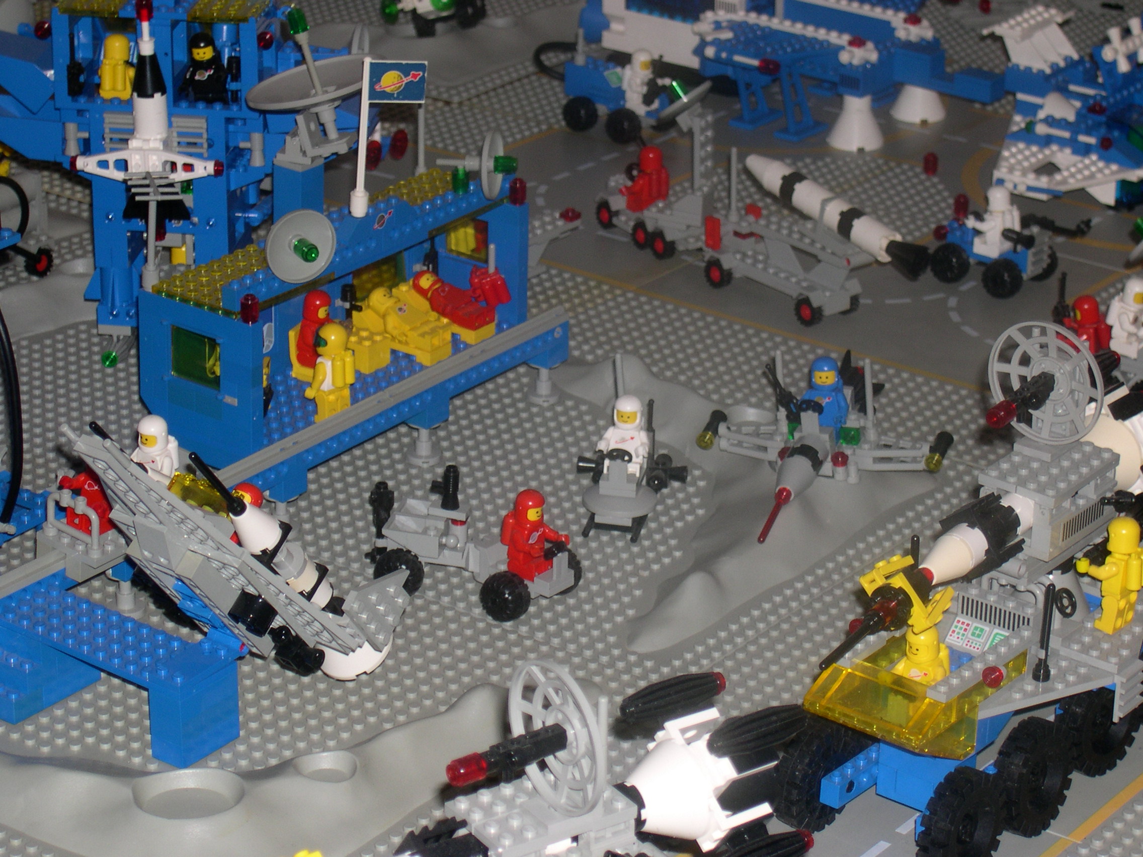 airmoonbase_2006_080.jpg