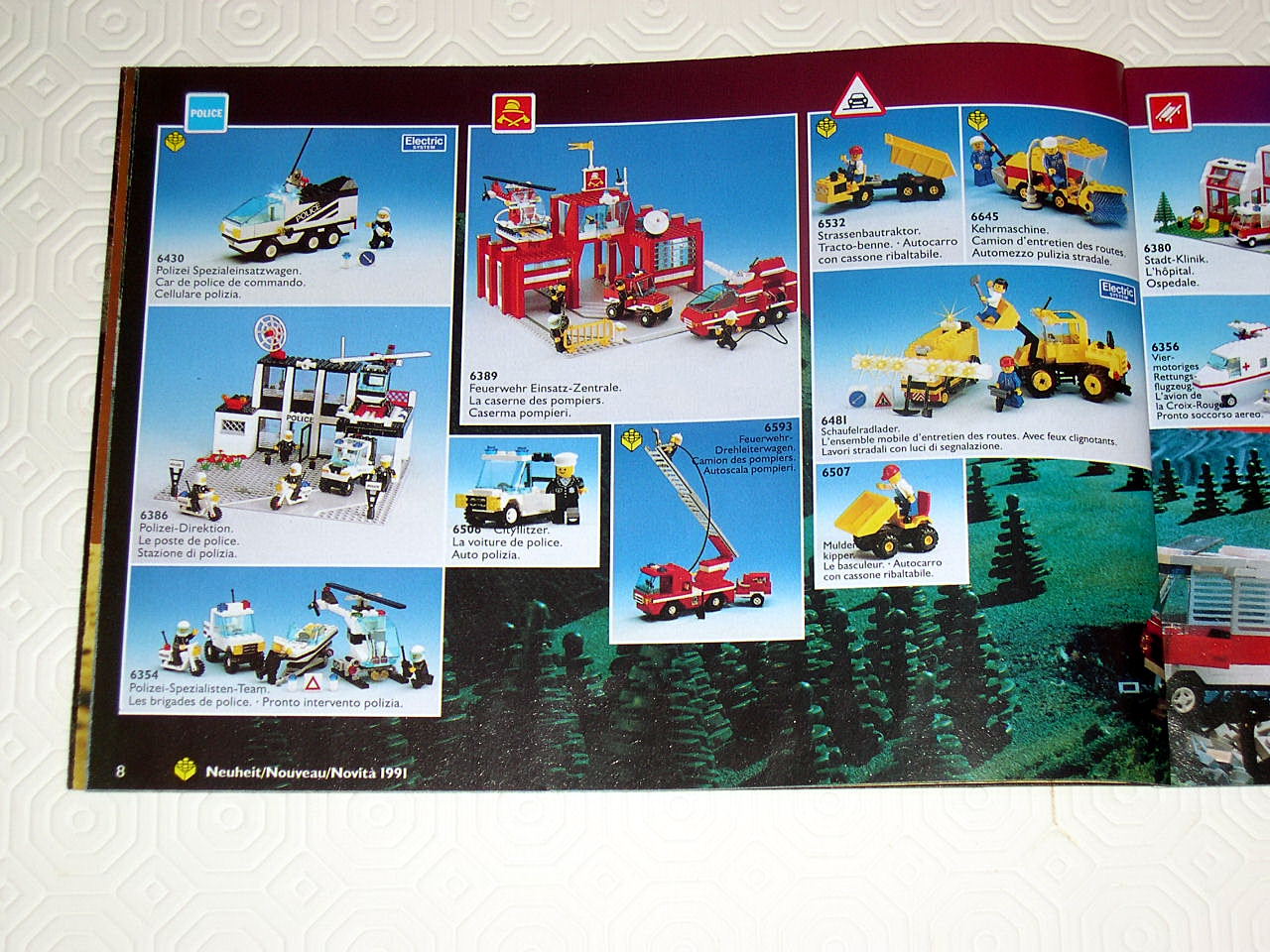 830582-08.jpg