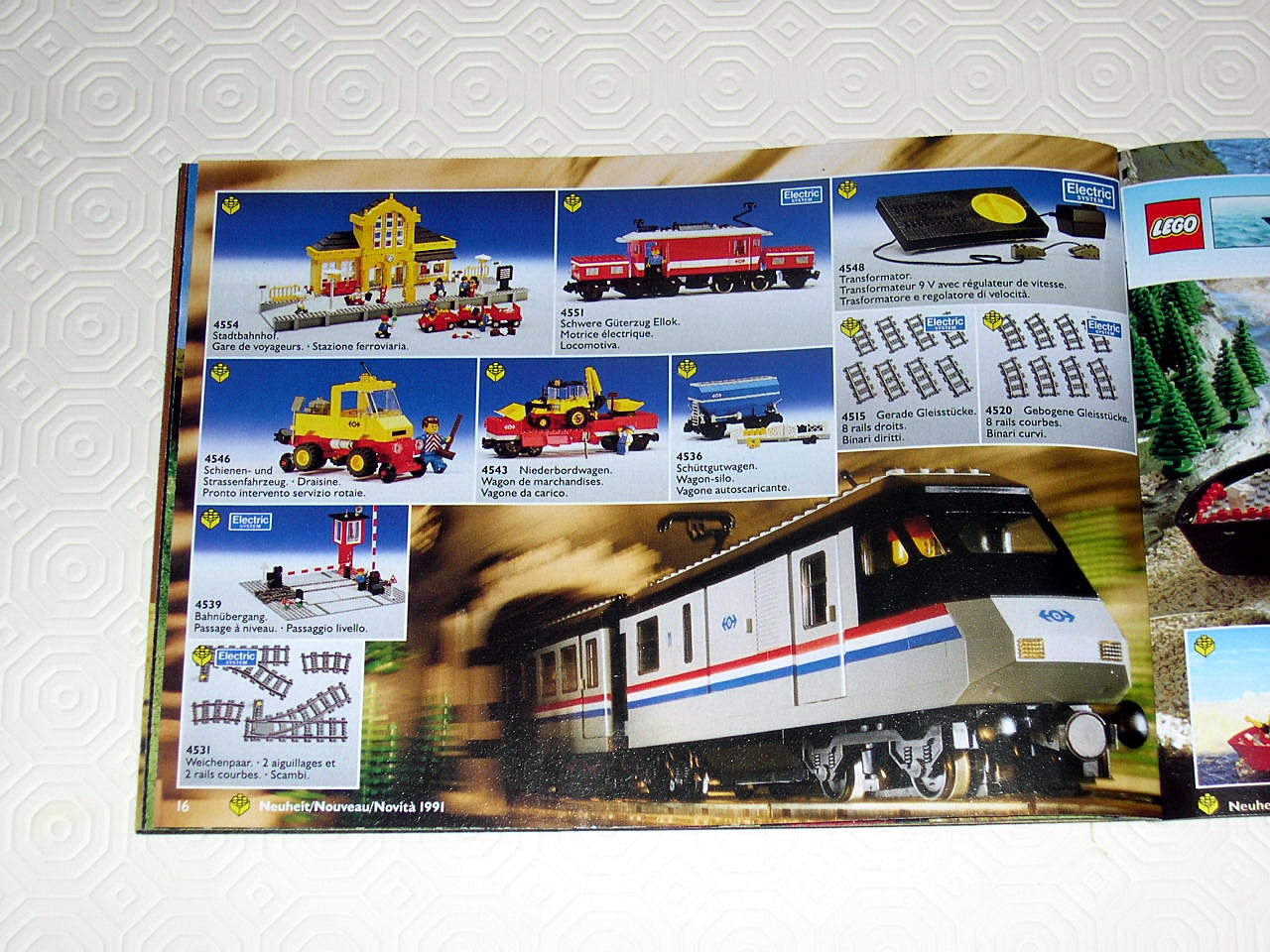 830582-16.jpg