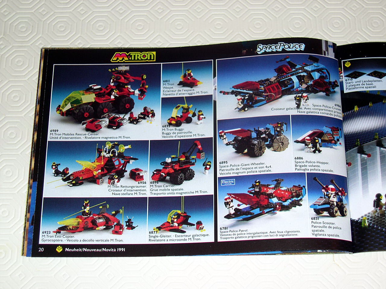 830582-20.jpg