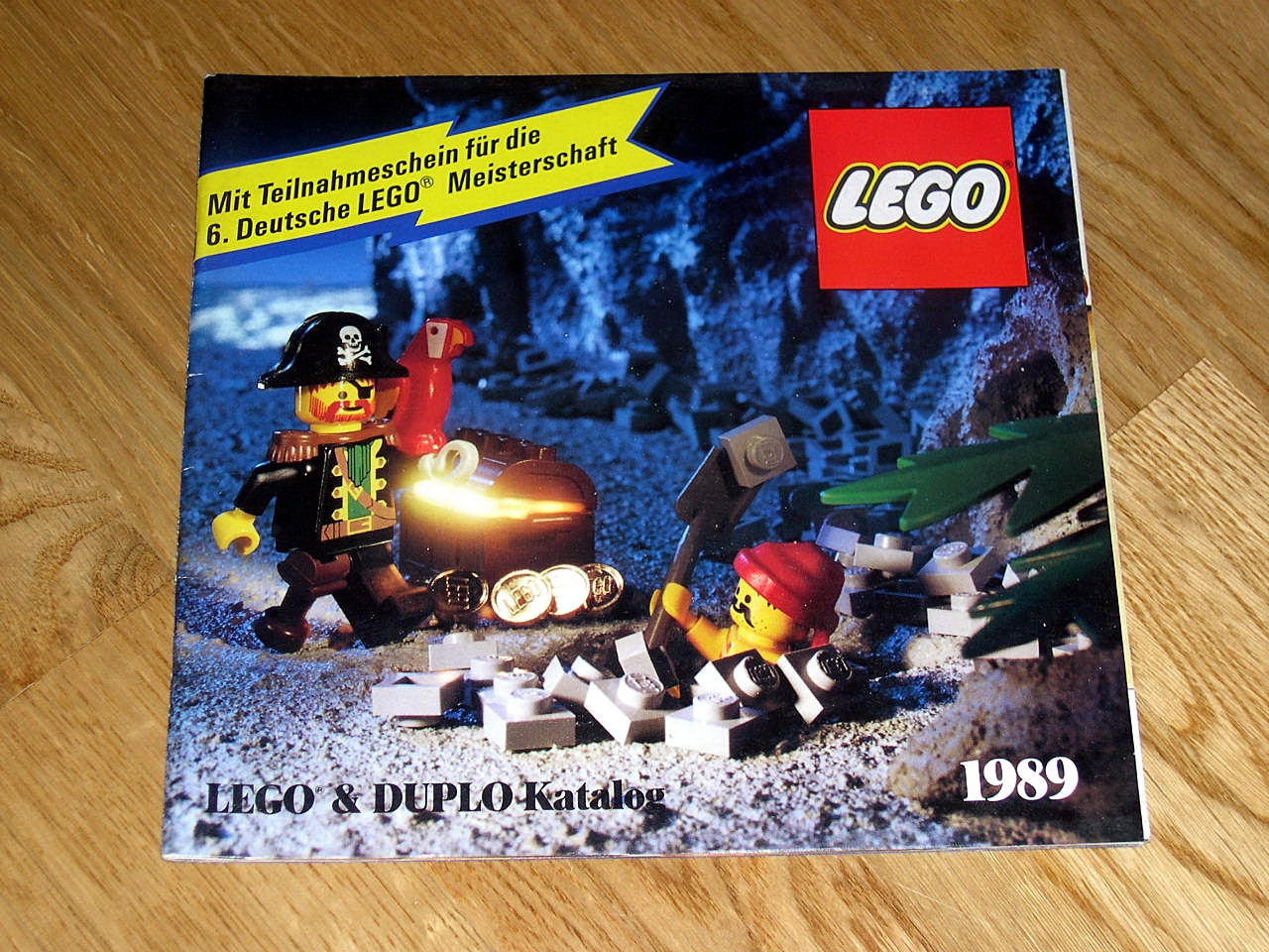921159-d-01.jpg