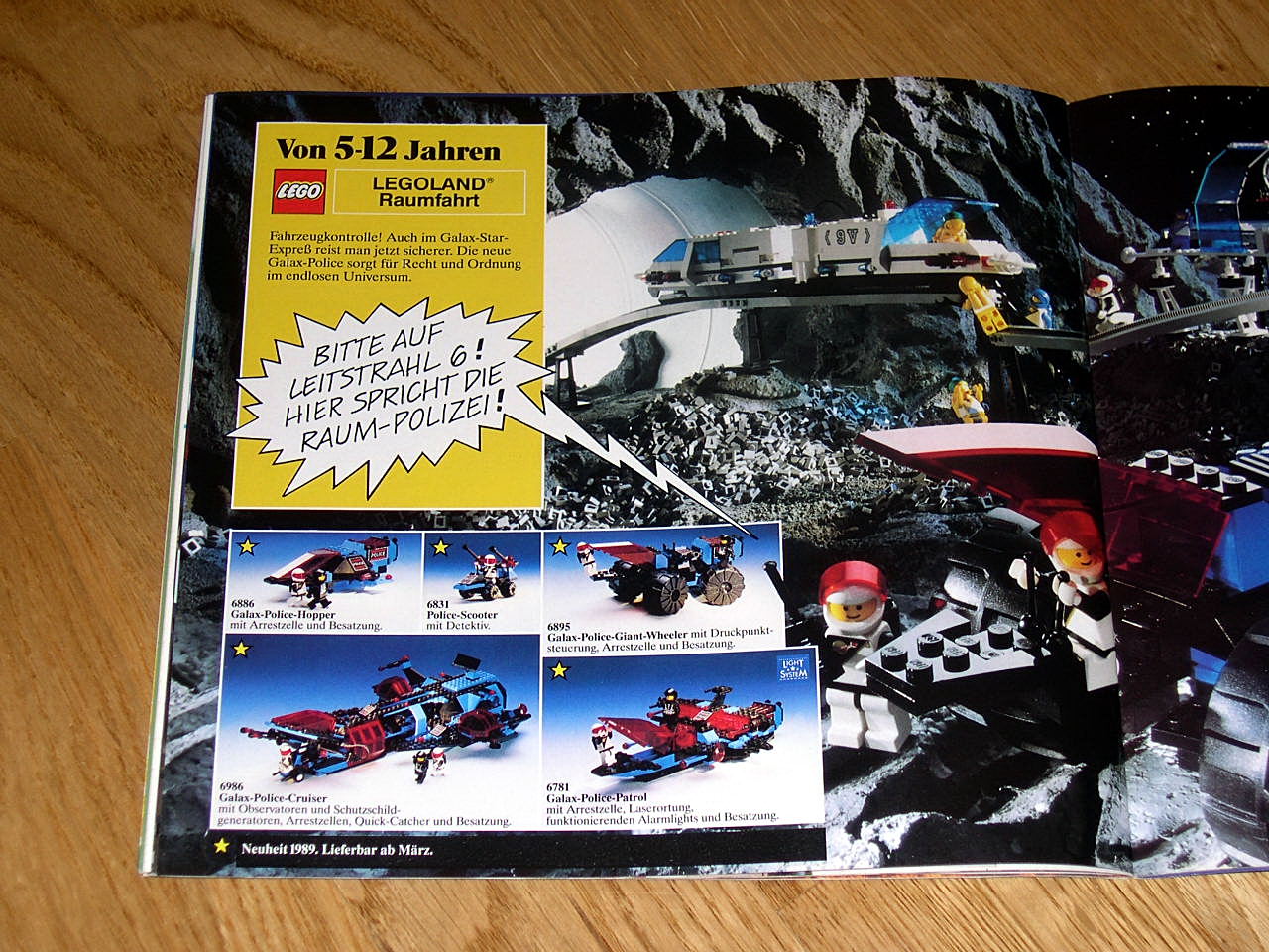 921159-d-32.jpg