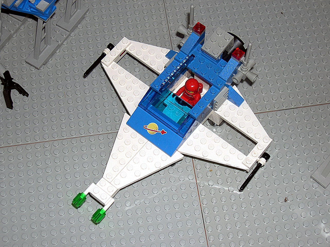 6890-03.jpg