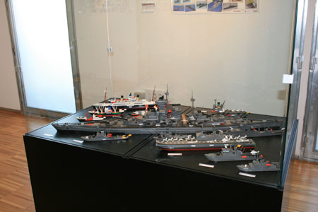 de_140_x_90__2p.jpg