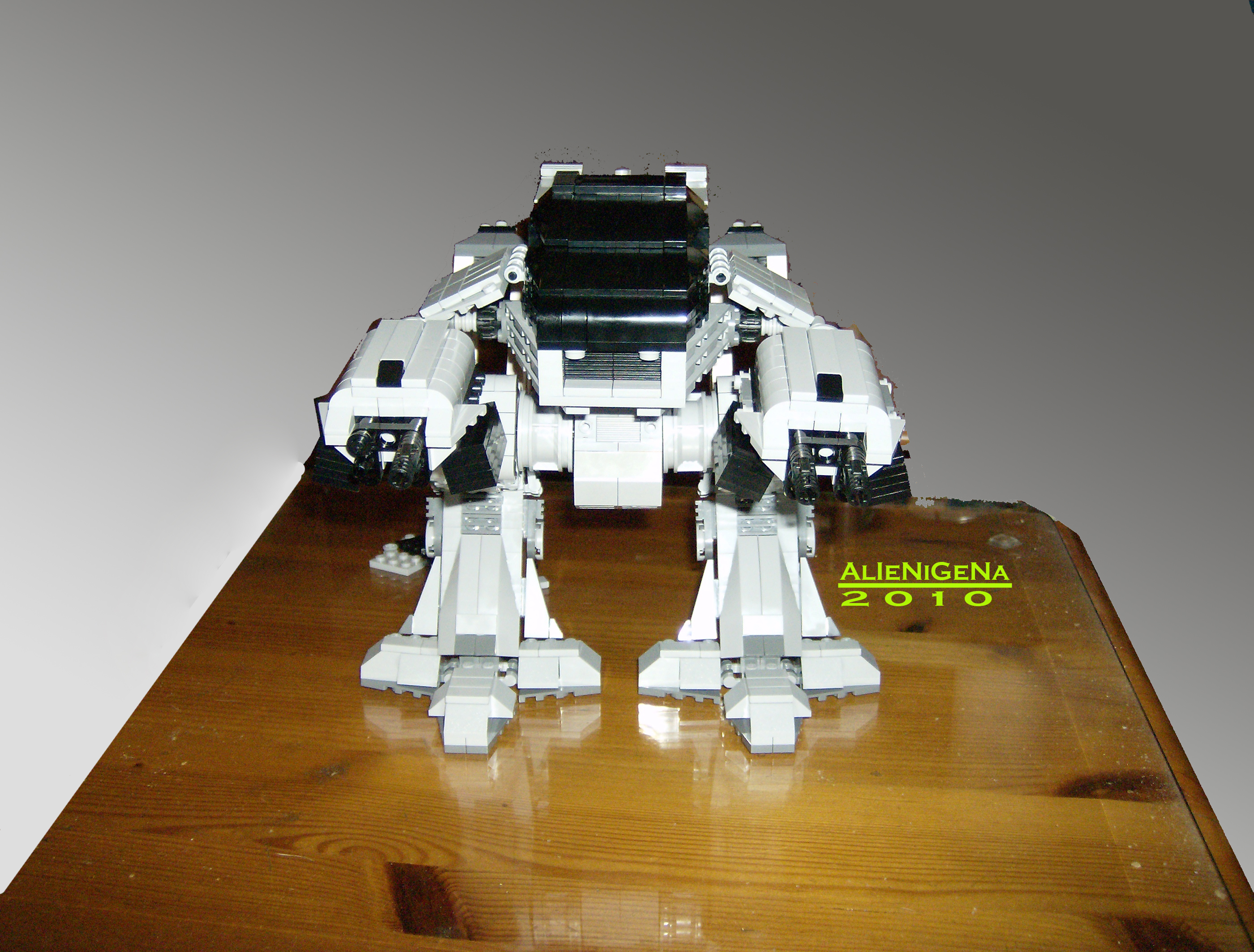 ed_209_desing_by_me_10.jpg