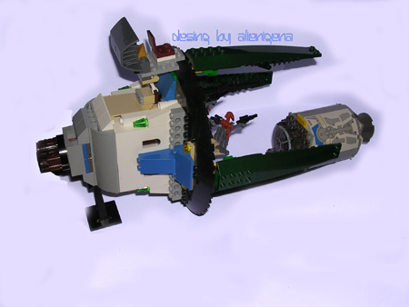 moc_-_alienigena_-_droch-class_boarding_ship_2p.jpg