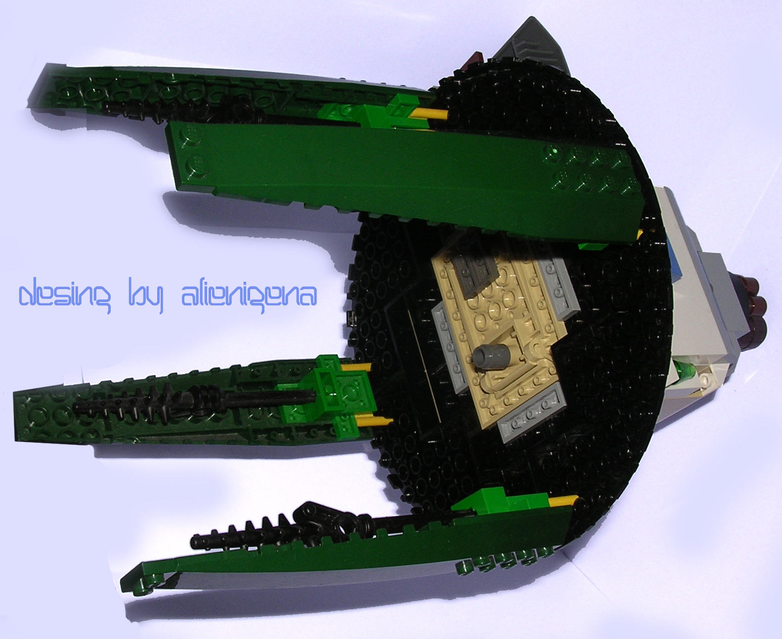 moc_-_alienigena_-_droch-class_boarding_ship_5.jpg