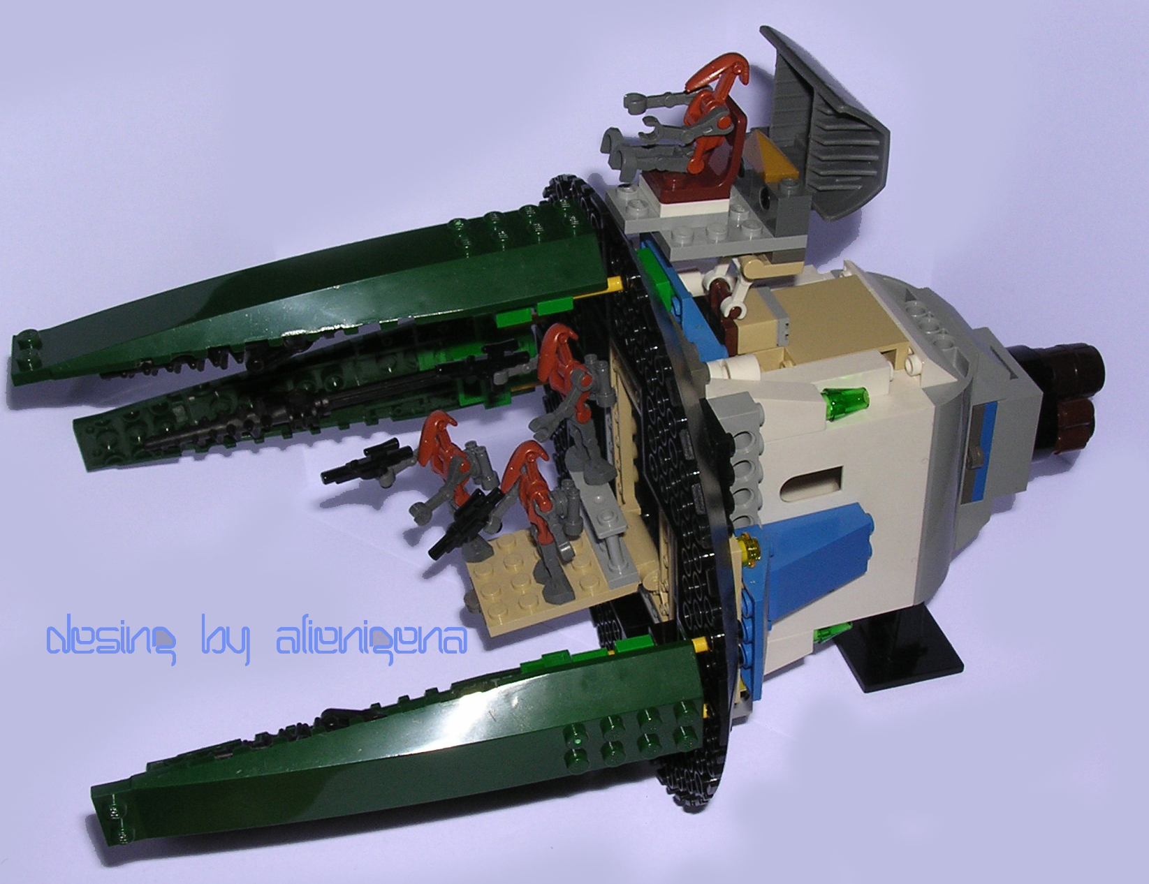 moc_-_alienigena_-_droch-class_boarding_ship_8.jpg