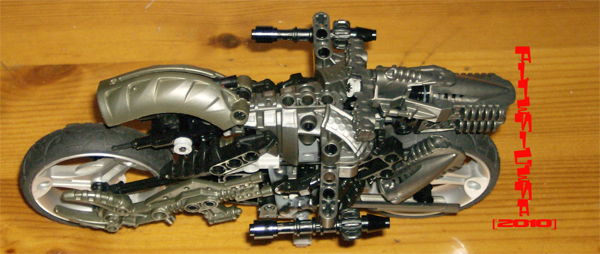 moto_terminator_09p.jpg