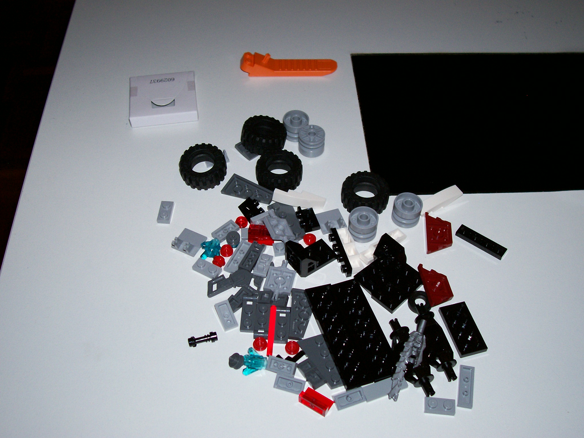 700009_10.jpg