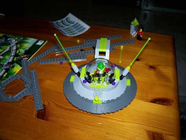 review706517p.jpg