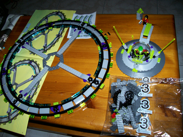 review706524p.jpg