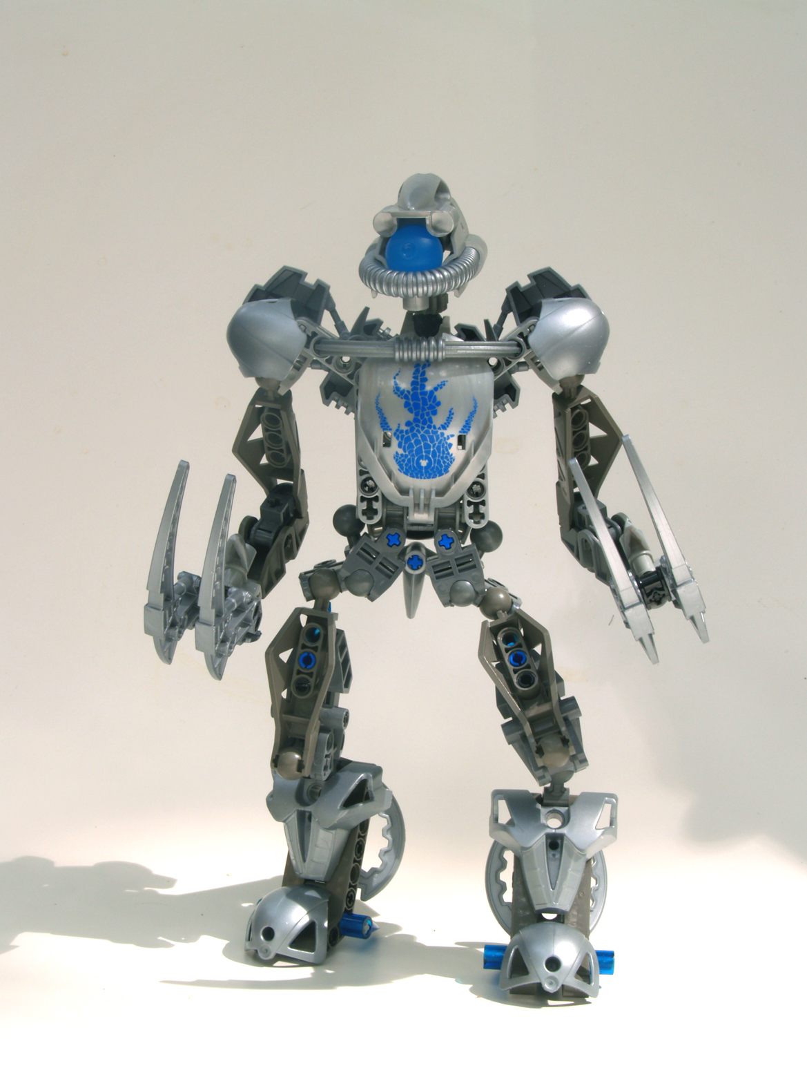 bioniclejune010.jpg