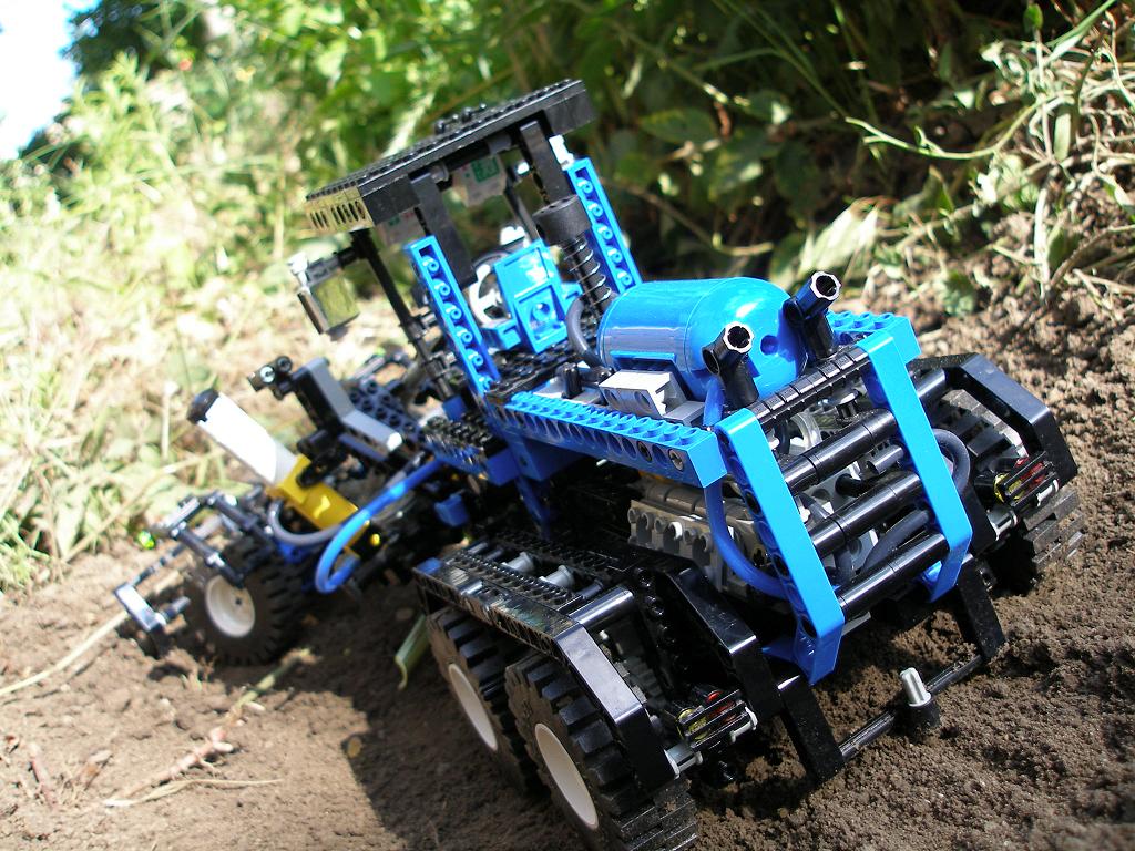 motorgrader_05wp.jpg