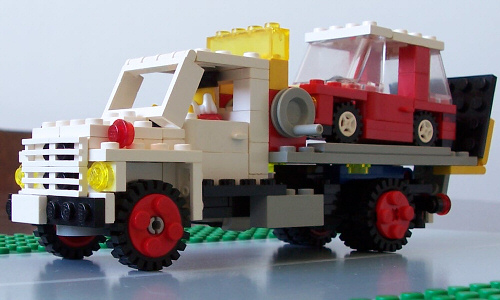 legoihcflattow.jpg