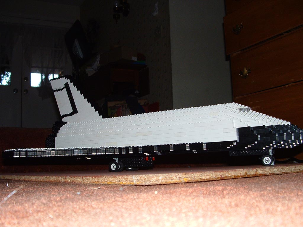shuttle3.jpg