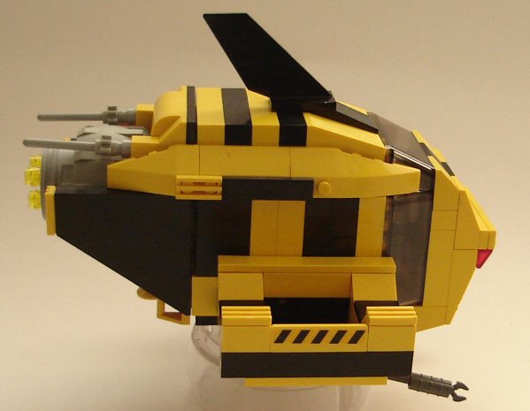bee03.jpg