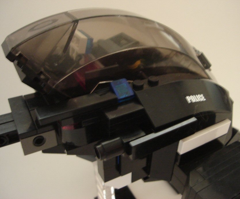 police06.jpg