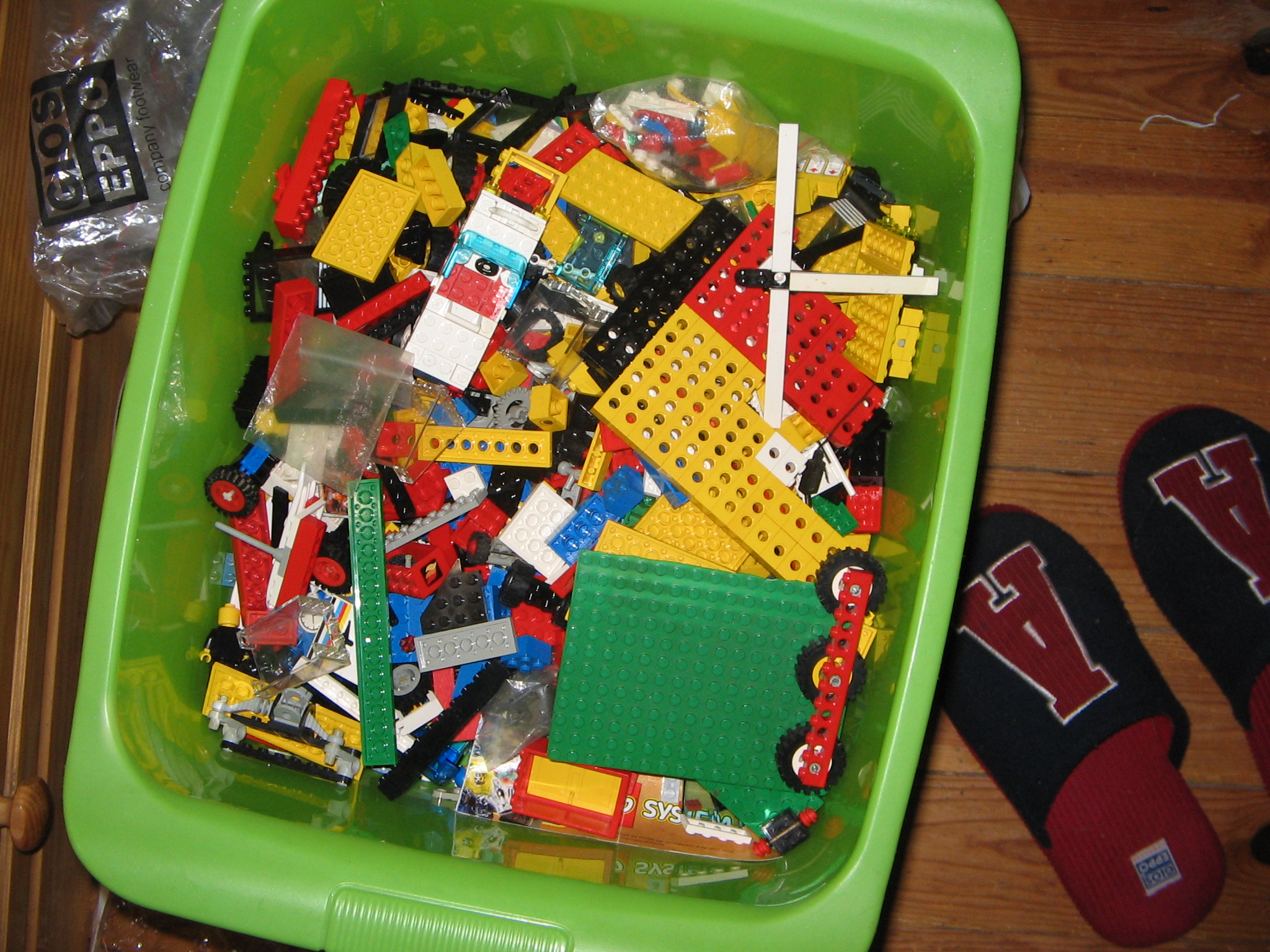 legos_002.jpg
