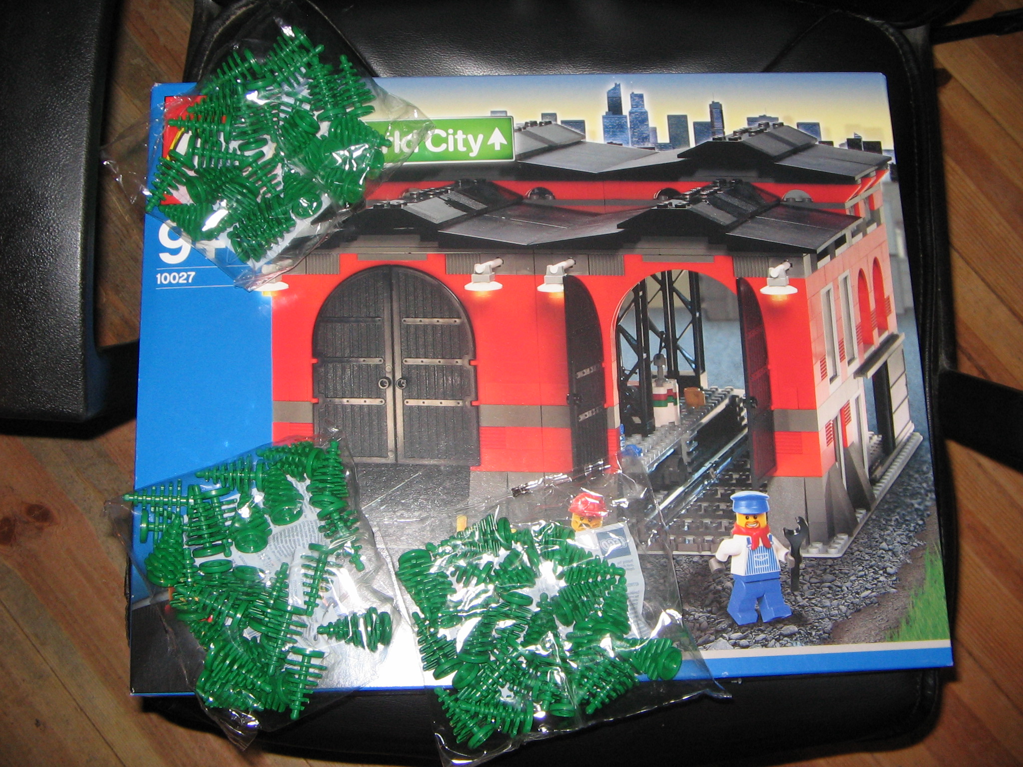10027-3x3499.jpg