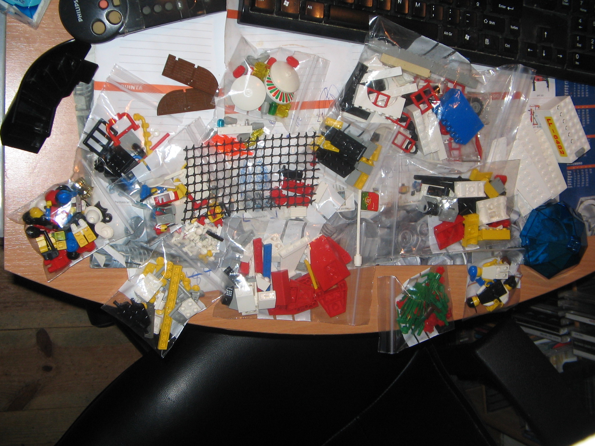 legostuff_003.jpg