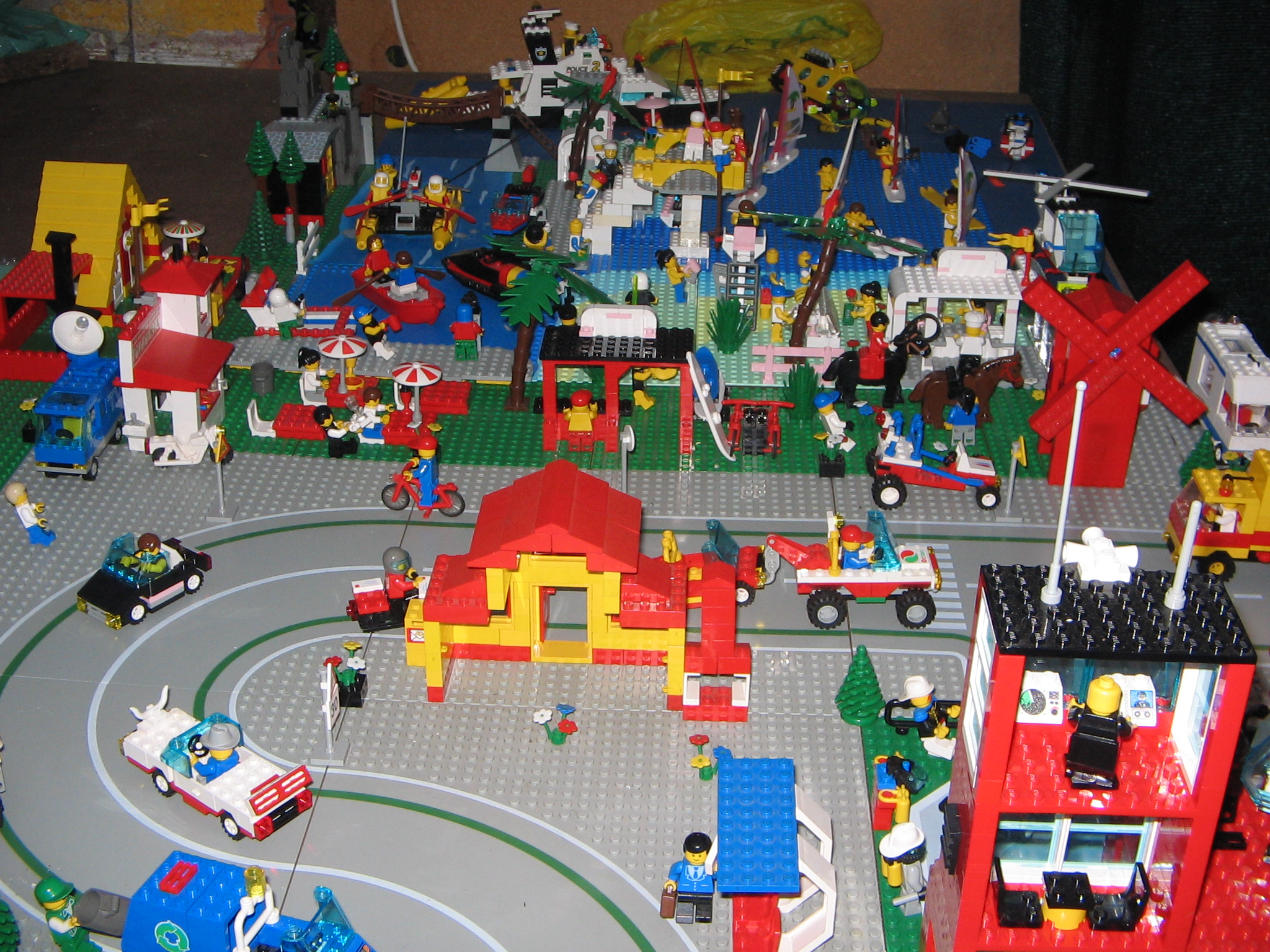 legos_009.jpg