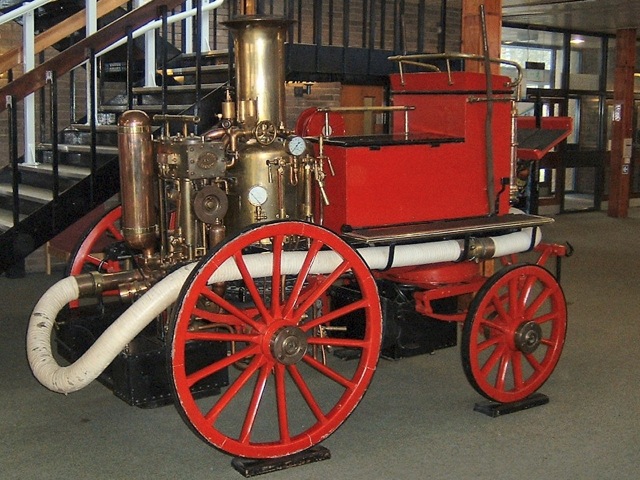 steam-powered_fire_engine.jpg