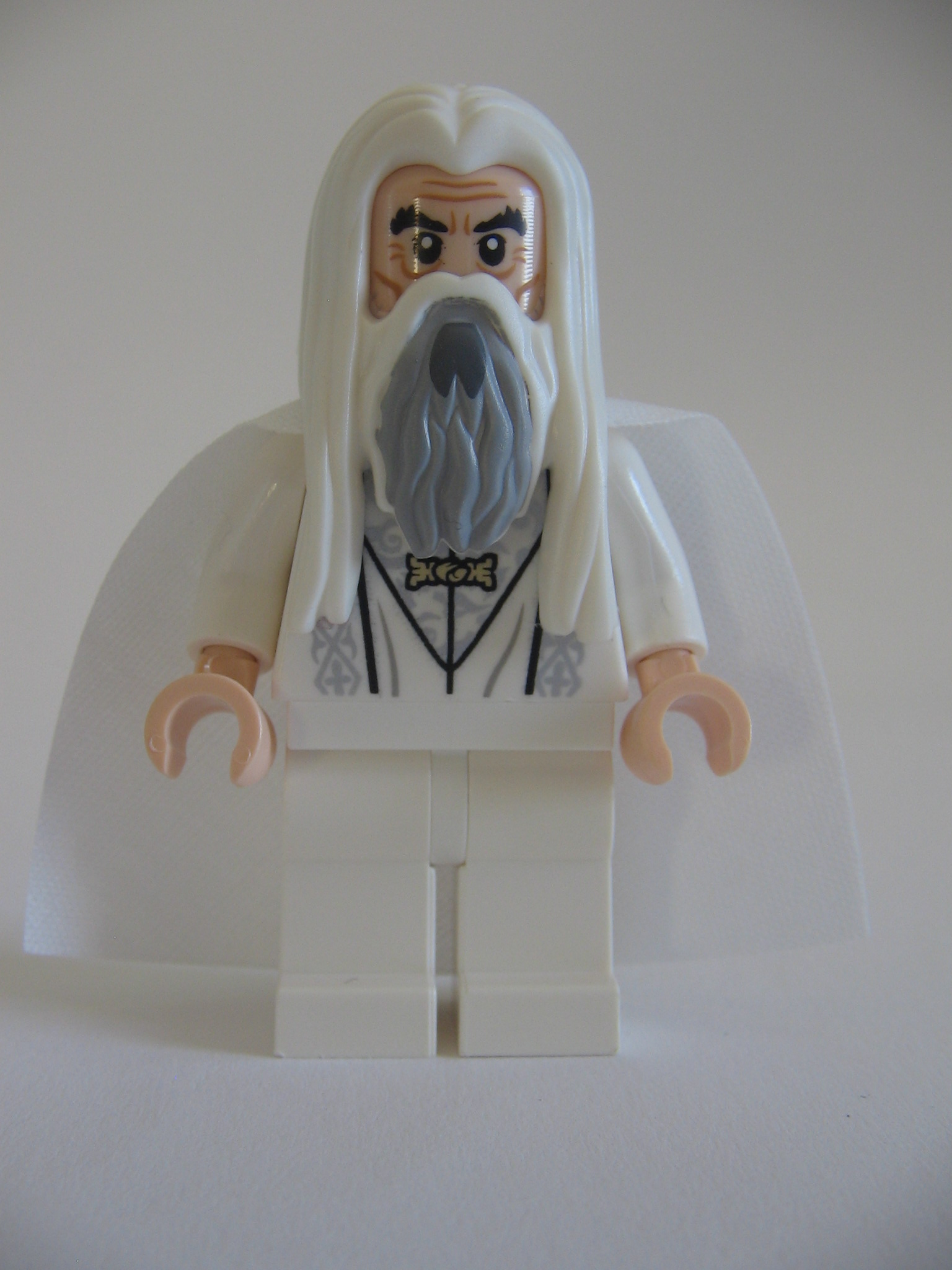 79005_saruman_01.jpg