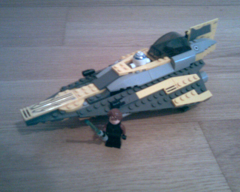 anakins_starfighter.jpg