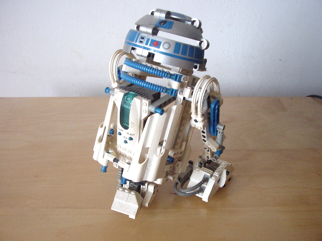 r2d2.jpg
