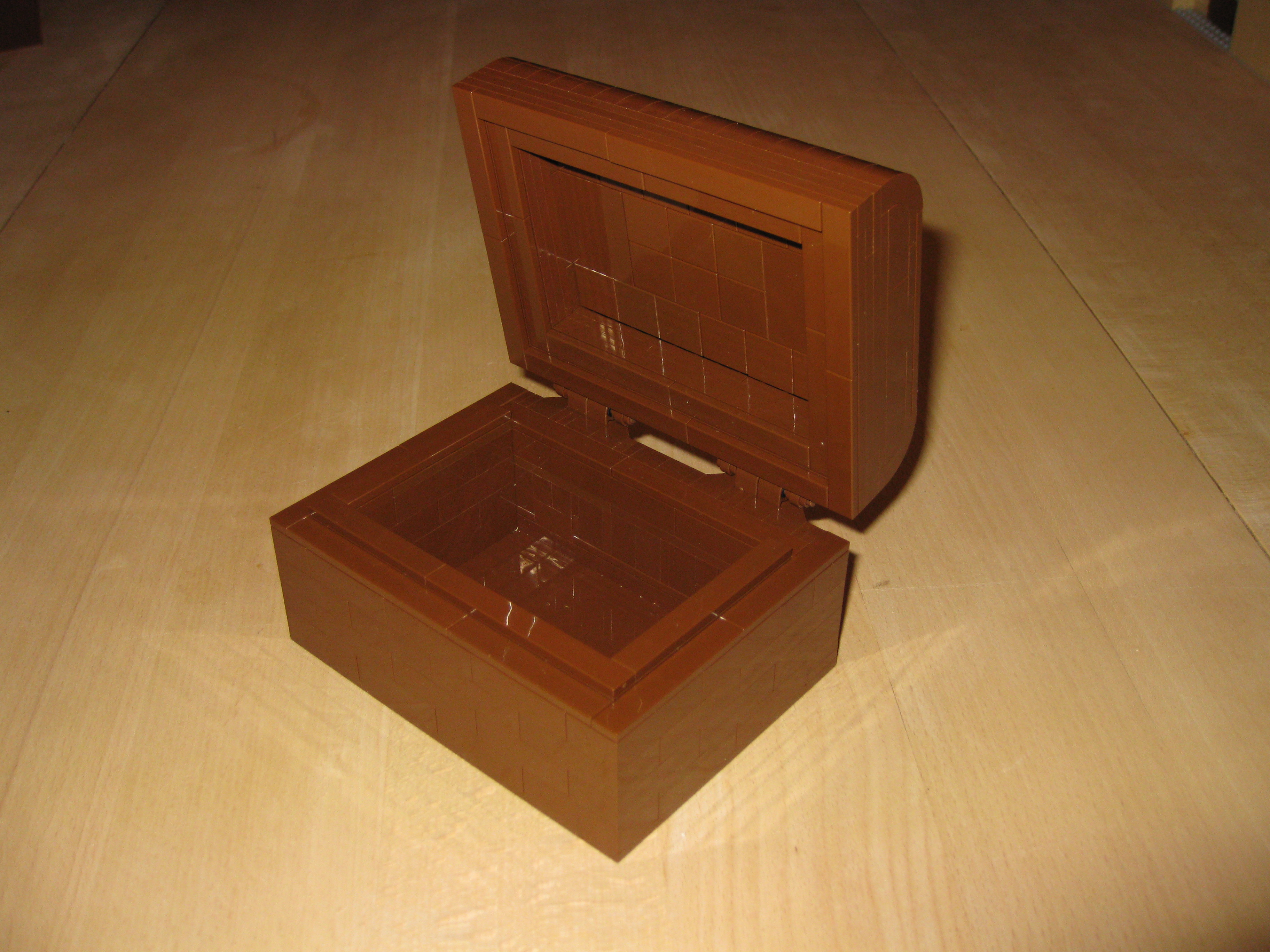lego_box_with_hinges_002.jpg