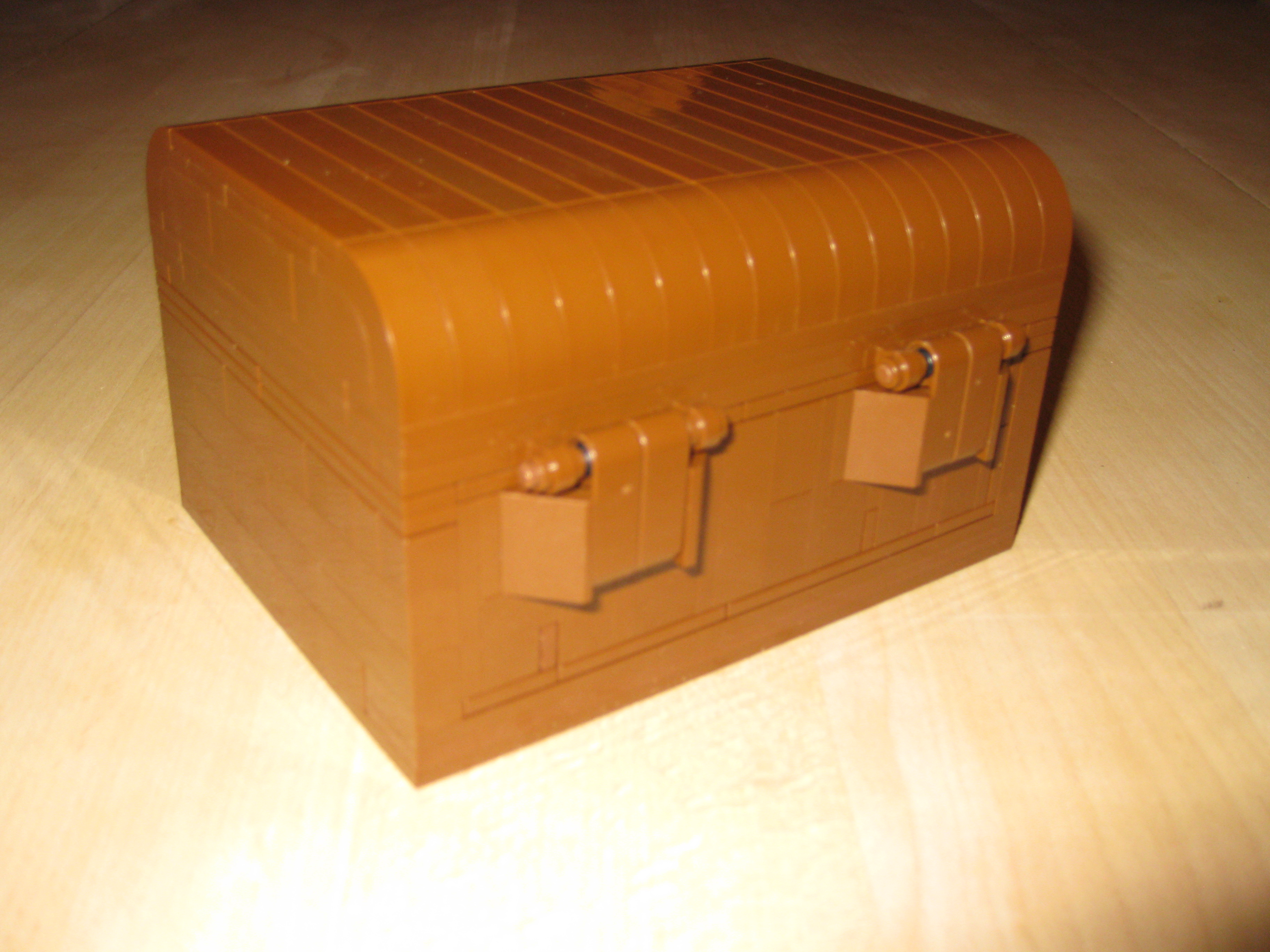 lego_box_with_hinges_003.jpg