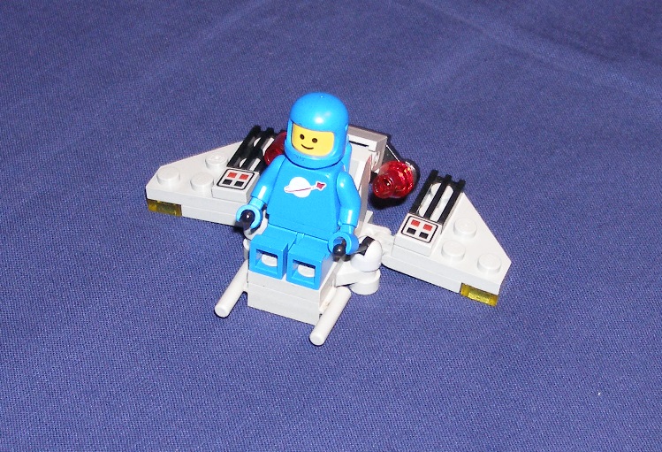 futuron_1620_classic_01a.jpg
