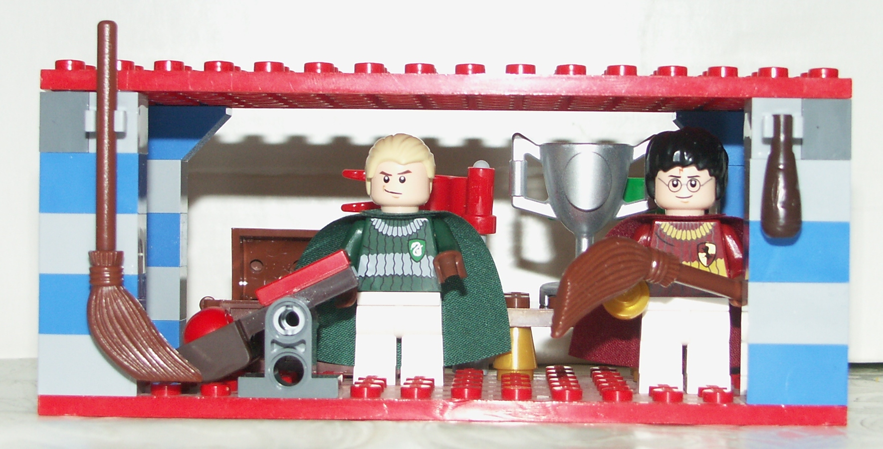 quidditch_front_4.jpg