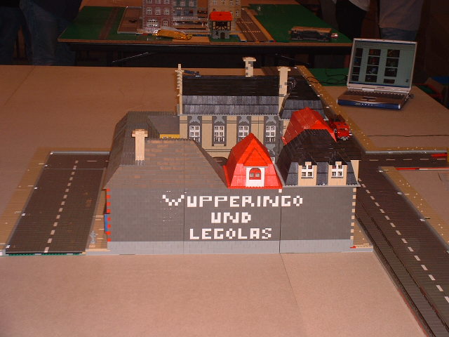 tsl2004018.jpg