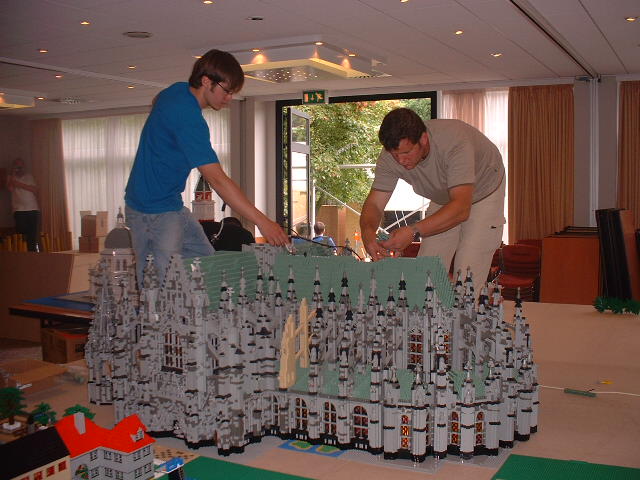 tsl2004028.jpg