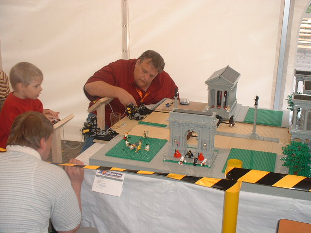 tsl2004155.jpg