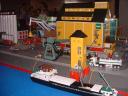tsl200529.jpg