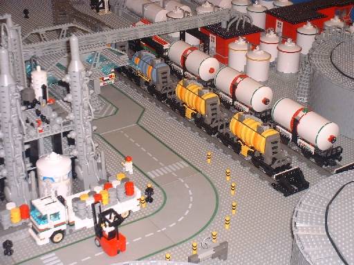 tsl2005100.jpg