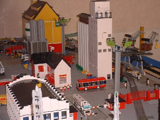 tsl2005103.jpg