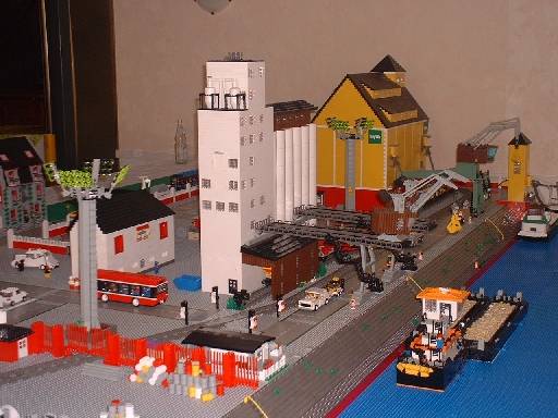 tsl2005108.jpg