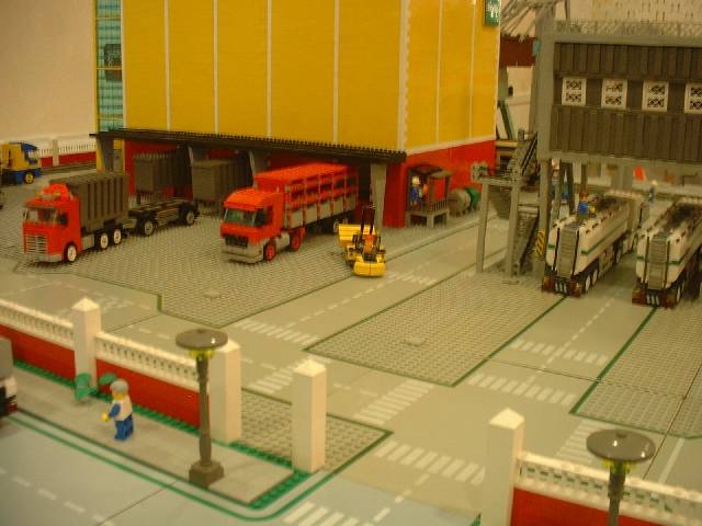 tsl2005145.jpg
