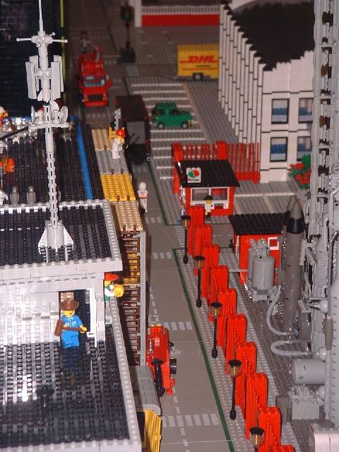tsl200551.jpg