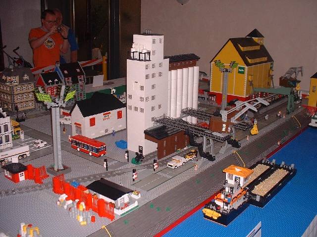 tsl200553.jpg