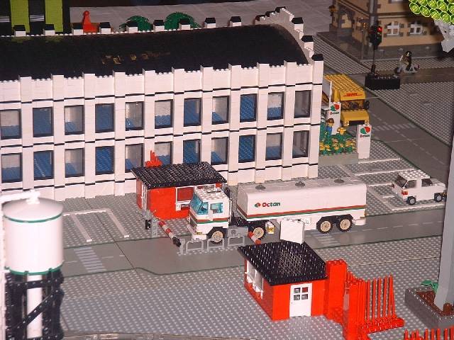 tsl200554.jpg