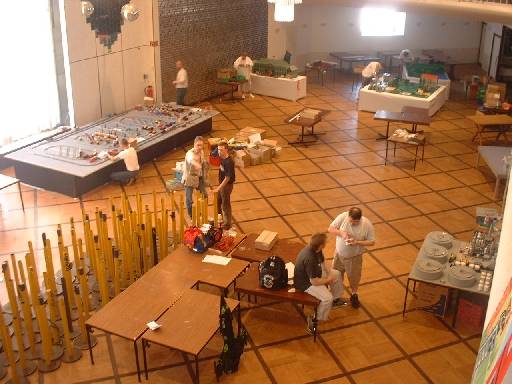 tsl200557.jpg