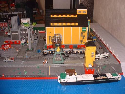 tsl200582.jpg