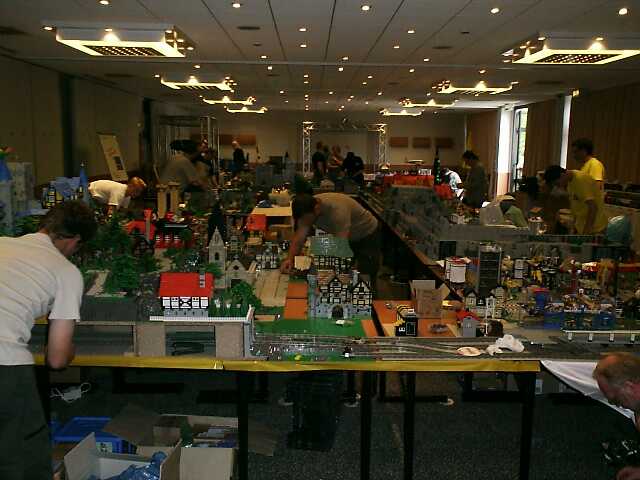 1000steineland20031.jpg