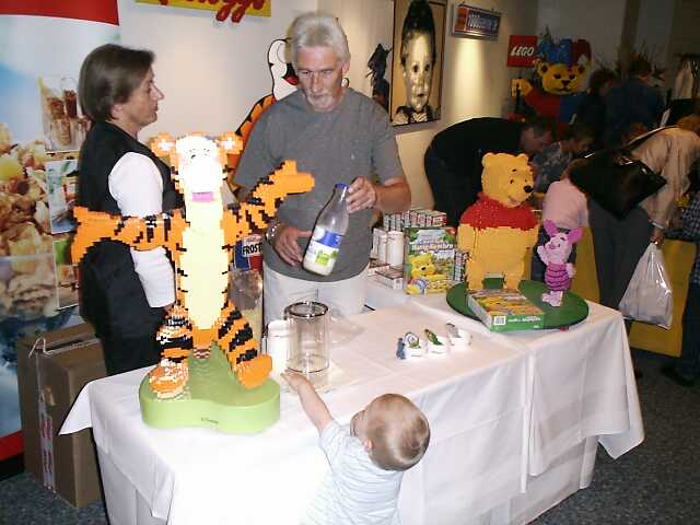 1000steineland2003128.jpg