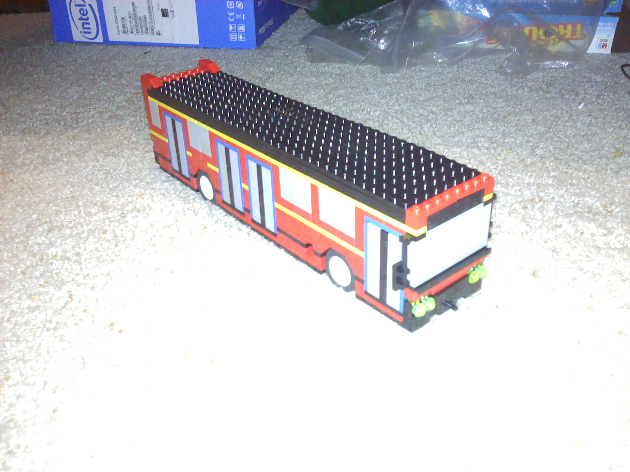 lego_city_bus_2.jpg